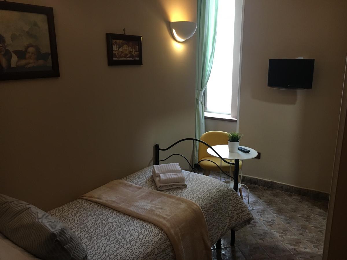 I Visconti 3* Napoli